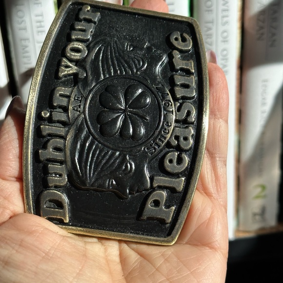 AE BUCKLE DISTRESS ( rare to find) - Picture 7 of 8